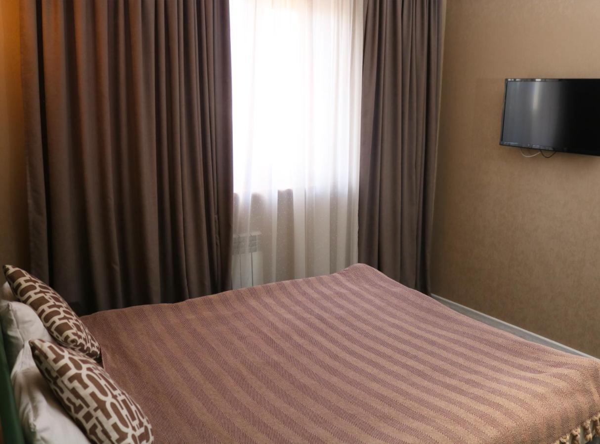 فندق Golden Palace الماتي المظهر الخارجي الصورة