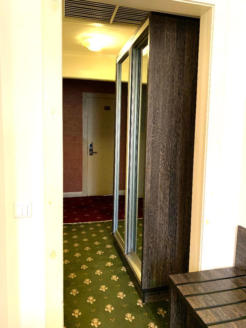 فندق Golden Palace الماتي المظهر الخارجي الصورة